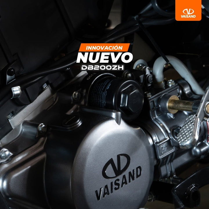 Detalle del motor de 200cc del motocarro Vaisand DB200ZH, una de las características principales de su ficha técnica