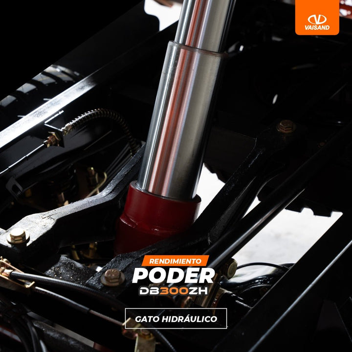 motocarro Vaisand, mostrando el gato hidráulico para la descarga